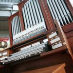 28.09.2020. Kielce. SACROEXPO - XXI Międzynarodowa Wystawa Budownictwa i Wyposażenia Kościołów, Sztuki Sakralnej i Dewocjonaliów / Wiktor Taszłow / Radio Kielce