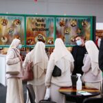 28.09.2020. Kielce. SACROEXPO - XXI Międzynarodowa Wystawa Budownictwa i Wyposażenia Kościołów, Sztuki Sakralnej i Dewocjonaliów / Wiktor Taszłow / Radio Kielce