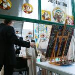 28.09.2020. Kielce. SACROEXPO - XXI Międzynarodowa Wystawa Budownictwa i Wyposażenia Kościołów, Sztuki Sakralnej i Dewocjonaliów / Wiktor Taszłow / Radio Kielce