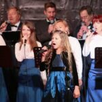 28.09.2020. Kielce. SACROEXPO - XXI Międzynarodowa Wystawa Budownictwa i Wyposażenia Kościołów, Sztuki Sakralnej i Dewocjonaliów. Na zdjęciu: Gabriela Chrząszcz / Wiktor Taszłow / Radio Kielce