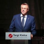 28.09.2020. Kielce. SACROEXPO - XXI Międzynarodowa Wystawa Budownictwa i Wyposażenia Kościołów, Sztuki Sakralnej i Dewocjonaliów. Na zdjęciu: Bogdan Wenta - prezydent Kielc / Wiktor Taszłow / Radio Kielce