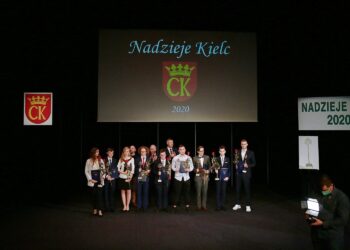 29.09.2020. Kielce. Mała scena KCK. Nagrody "Nadzieje Kielc" / Wiktor Taszłow / Radio Kielce