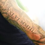 07.09.2020. Kielce. Grzegorz Tkaczyk prezentuje swoje tatuaże / Wiktor Taszłow / Radio Kielce