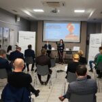 10.09.2020. Kielce. III Konferencja naukowa "Wieś polska podczas II wojny światowej - straty osobowe". Przemawia dr Katarzyna Jedynak / Wiktor Taszłow / Radio Kielce