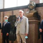 10.09.2020. Kielce. Otwarcie wystawy „NSZZ Solidarność nasze początki”. Na zdjęciu (od lewej): Zbigniew Koniusz - wojewoda świętokrzyski, Krzysztof Słoń - senator PiS, Waldemar Bartosz - przewodniczący regionu świętokrzyskiego NSZZ „Solidarność” i Andrzej Bętkowski - marszałek województwa świętokrzyskiego / Wiktor Taszłow / Radio Kielce