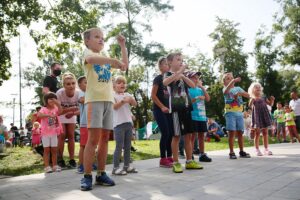 13.09.2020. Kielce. Rodzinny piknik „Wojewoda Dzieciom - Stacja Zabawa” / Wiktor Taszłow / Radio Kielce