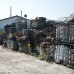 14.09.2020. Nowiny. Sprzątanie składowiska niebezpiecznych odpadów / Wiktor Taszłow / Radio Kielce