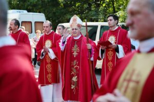 14.09.2020. Święty Krzyż. Uroczystości odpustowe. Na zdjęciu: abp Salvatore Penacchio - nuncjusz apostolski / Wiktor Taszłow / Radio Kielce