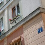 16.09.2020. Kielce. Mieszkania komunalne na sprzedaż. Ulica Winnicka 4 / Wiktor Taszłow / Radio Kielce