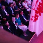 16.09.2020. Kielce. Koncert z okazji 40-lecia Solidarności. Na zdjęciu (w pierwszym rzędzie od lewej): Zbigniew Koniusz - wojewoda świętokrzyski, poseł Krzysztof Lipiec, Małgorzata Pruś - dyrektor biura poselskiego posła Krzysztofa Lipca, Andrzej Pruś - przewodniczący sejmiku województwa świętokrzyskiego / Wiktor Taszłow / Radio Kielce