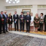 18.09.2020. Kielce. Wręczenie odznaczeń za zasługi w działalności na rzecz zwalczania zagrożeń biologicznych / Wiktor Taszłow / Radio Kielce