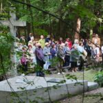 20.09.2020. Kielce. Plenerowa msza święta przy Pomniku Straceń na Stadionie Leśnym / Wiktor Taszłow / Radio Kielce