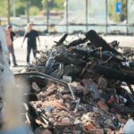 21.09.2020. Kielce. Sprzątanie terenu po pożarze Lidla / Wiktor Taszłow / Radio Kielce