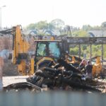 21.09.2020. Kielce. Sprzątanie terenu po pożarze Lidla / Wiktor Taszłow / Radio Kielce