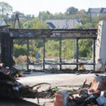 21.09.2020. Kielce. Sprzątanie terenu po pożarze Lidla / Wiktor Taszłow / Radio Kielce