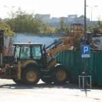 21.09.2020. Kielce. Sprzątanie terenu po pożarze Lidla / Wiktor Taszłow / Radio Kielce