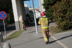 21.09.2020. Kielce. Akcja ewakuacyjna w Urzędzie Wojewódzkim w Kielcach / Wiktor Taszłow / Radio Kielce