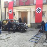 Końskie. Kolekcja zabytkowych samochodów Adama Kwiela. Na zdjęciu: 1938 Mercedes Pullman na planach filmowych / archiwum Adam Kwiel