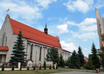 Starachowice. Kościół p.w. Najświętszego Serca Jezusowego / facebook.com/nsjstarachowice