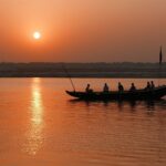 Muzyczne podróże. Waranasi. Indie / Danuta Rasała