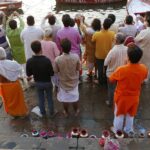 Muzyczne podróże. Waranasi. Indie / Danuta Rasała