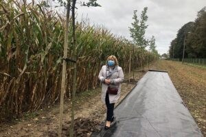 14.10.2020. Sandomierz. 100-lecie Zespołu Szkół Centrum Kształcenia Rolniczego. Na zdjęciu: Alicja Szatan - dyrektor Zespołu Szkół Centrum Kształcenia Rolniczego w Sandomierzu / Grażyna Szlęzak-Wójcik / Radio Kielce