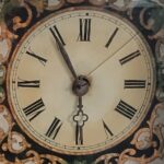 24.10.2020. Kielce. Zegarki w zakładzie Ireneusza Korczaka / Kamil Król / Radio Kielce