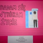 31.10.2020 Sandomierz. Prace, które wpłynęły na konkurs plastyczny organizowany przez Sandomierski Klub Amazonek / Grażyna Szlęzak-Wójcik / Radio Kielce