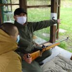 18.10.2020. Jędrzejów. Zawody strzeleckie na strzelnicy miejskiej / Ewa Pociejowska-Gawęda / Radio Kielce