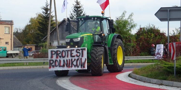 Protest rolników powodem utrudnień na drogach regionu