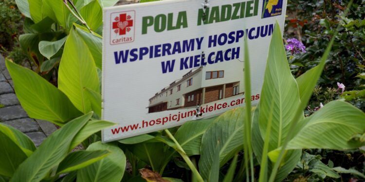 02.10.2019. Kielce. Inauguracja kampanii "Pola Nadziei" / Piotr Kwaśniewski / Radio Kielce