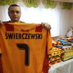 24.10.2020. Kajetanów. Kolekcja pamiątek sportowych Korony Kielce Daniela Brachy / Kamil Król / Radio Kielce