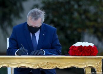 Piotr Gliński został powołany na urząd Wiceprezesa Rady Ministrów, ministra kultury, dziedzictwa narodowego i sportu oraz przewodniczącego komitetu ds. pożytku publicznego. / Krystian Maj / KPRM