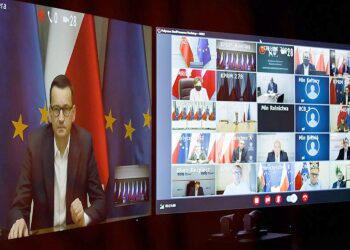 Posiedzenie Rządowego Zespołu Zarządzania Kryzysowego pod przewodnictwem premiera Mateusza Morawieckiego / KPRM
