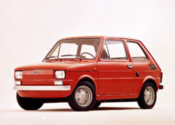 50 lat temu z fabrycznej taśmy wyjechał pierwszy Fiat126p