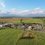 03.10.2020. Umianowice. Budowa Ośrodka Edukacji Przyrodniczej / Jarosław Kubalski / Radio Kielce