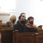 20.10.2020. Święty Krzyż. Pogrzeb Alfredy Zawieruchy-Rubak i Heleny Zawieruchy. Msza święta żałobna / Jarosław Kubalski / Radio Kielce