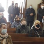 20.10.2020 Bieliny. Uroczystości pogrzebowe Alfredy Zawieruchy-Rubak / Jarosław Kubalski / Radio Kielce