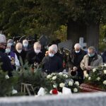 20.10.2020 Bieliny. Uroczystości pogrzebowe Alfredy Zawieruchy-Rubak / Jarosław Kubalski / Radio Kielce