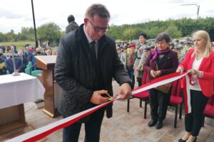 02.10.2020. Busko-Zdrój. Oddanie do użytku budynku hospicjum. Na zdjęciu: Adam Pałys – wójt Solca-Zdroju / Marta Gajda / Radio Kielce