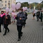 08.10.2020. Pińczów. III Marsz Różowej Wstążki / Marta Gajda / Radio Kielce
