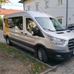 09.10.2020 Pińczów. Przekazanie nowego samochodu dla instytucji kultury / Marta Gajda / Radio Kielce