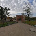 23.10.2020 Pacanów. Budowa „Akademii Bajki" / Marta Gajda / Radio Kielce