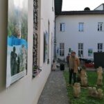 24.10.2020 Pińczów. Wernisaż ekspozycji „Świątki Ponidzia" / Marta Gajda / Radio Kielce