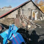 Pińczów. Zniszczenia po pożarze domu / Marta Gajda / Radio Kielce