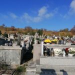 31.10.2020 Pińczów. Cmentarz / Marta Gajda / Radio Kielce