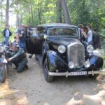 Końskie. Kolekcja zabytkowych samochodów Adama Kwiela. Na zdjęciu: 1938 Mercedes Pullman na planach filmowych / archiwum Adam Kwiel