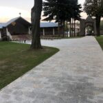 07.10.2020 Sulisławice. Sanktuarium Maryjne. Odnowiony plac / Grażyna Szlęzak-Wójcik / Rado Kielce