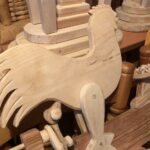 16.10.2020. Trześnia. Jan Puk został laureatem tegorocznej edycji nagrody "Gwiozda Łowicka". Rzeźby artysty / Grażyna-Szlęzak-Wójcik / Radio Kielce