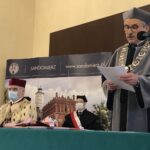 16.10.2020. Sandomierz. Inauguracja nowego roku akademickiego filii UJK. Na zdjęciu (od lewej): prof. Stanisław Głuszek - rektor UJK, dr nauk medycznych Piotr Sobolewski - dziekan filii UJK w Sandomierzu / Grażyna-Szlęzak-Wójcik / Radio Kielce